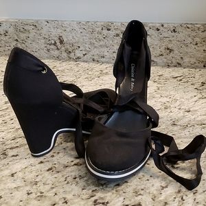Christine & Kelly Lace up wedge shoes